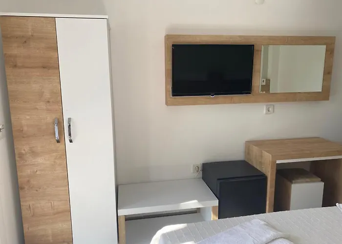 Bella Rose Oda ve Kahvaltı *