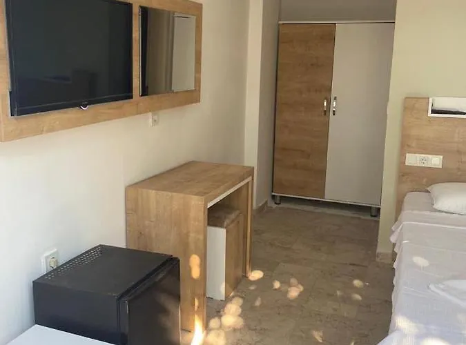 Bella Rose Oda ve Kahvaltı Cedit